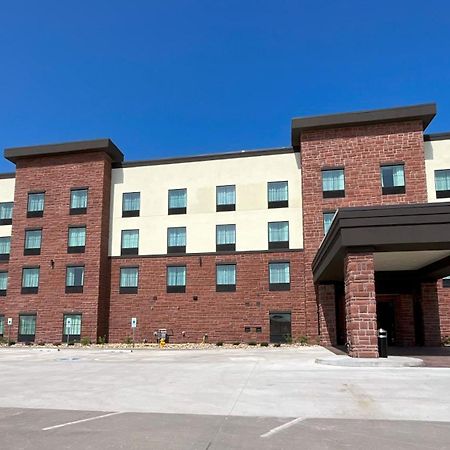 Cobblestone Hotel & Suites - Ottumwa Bagian luar foto