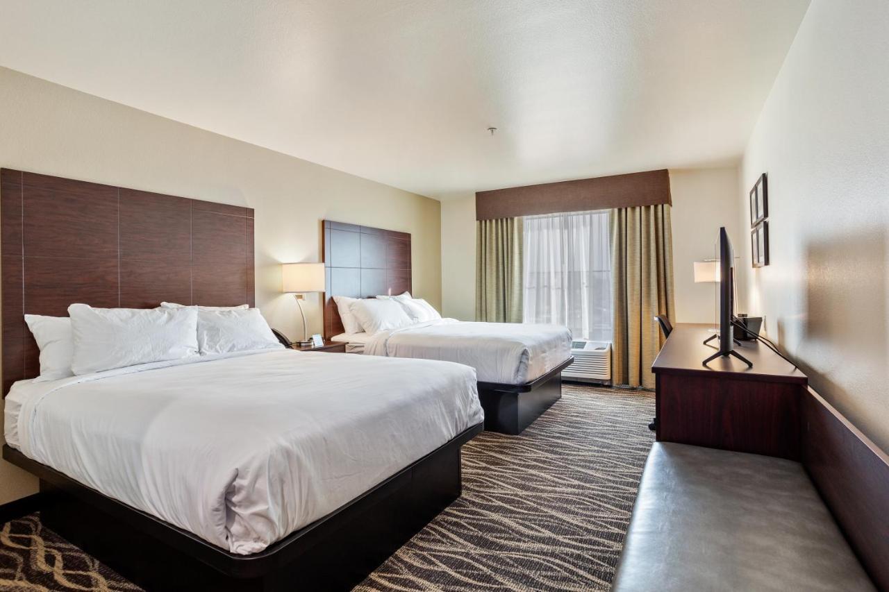Cobblestone Hotel & Suites - Ottumwa Bagian luar foto