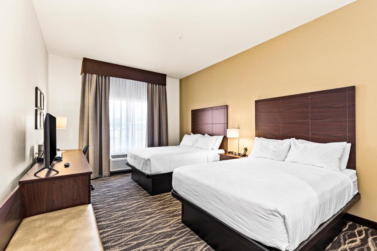 Cobblestone Hotel & Suites - Ottumwa Bagian luar foto