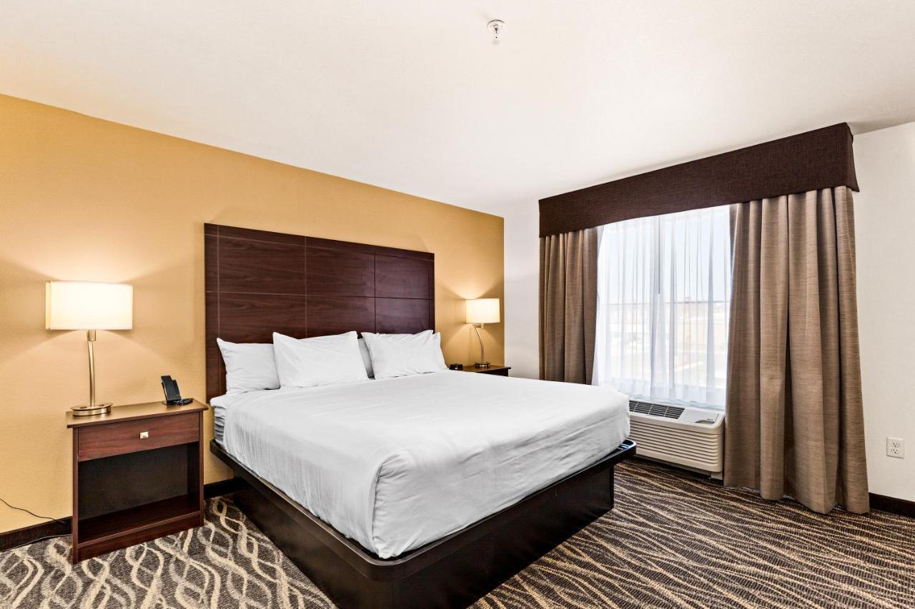 Cobblestone Hotel & Suites - Ottumwa Bagian luar foto