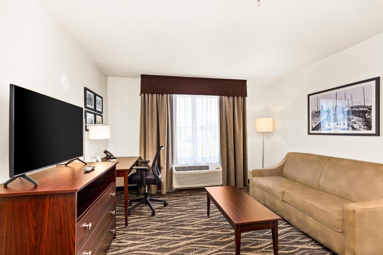 Cobblestone Hotel & Suites - Ottumwa Bagian luar foto